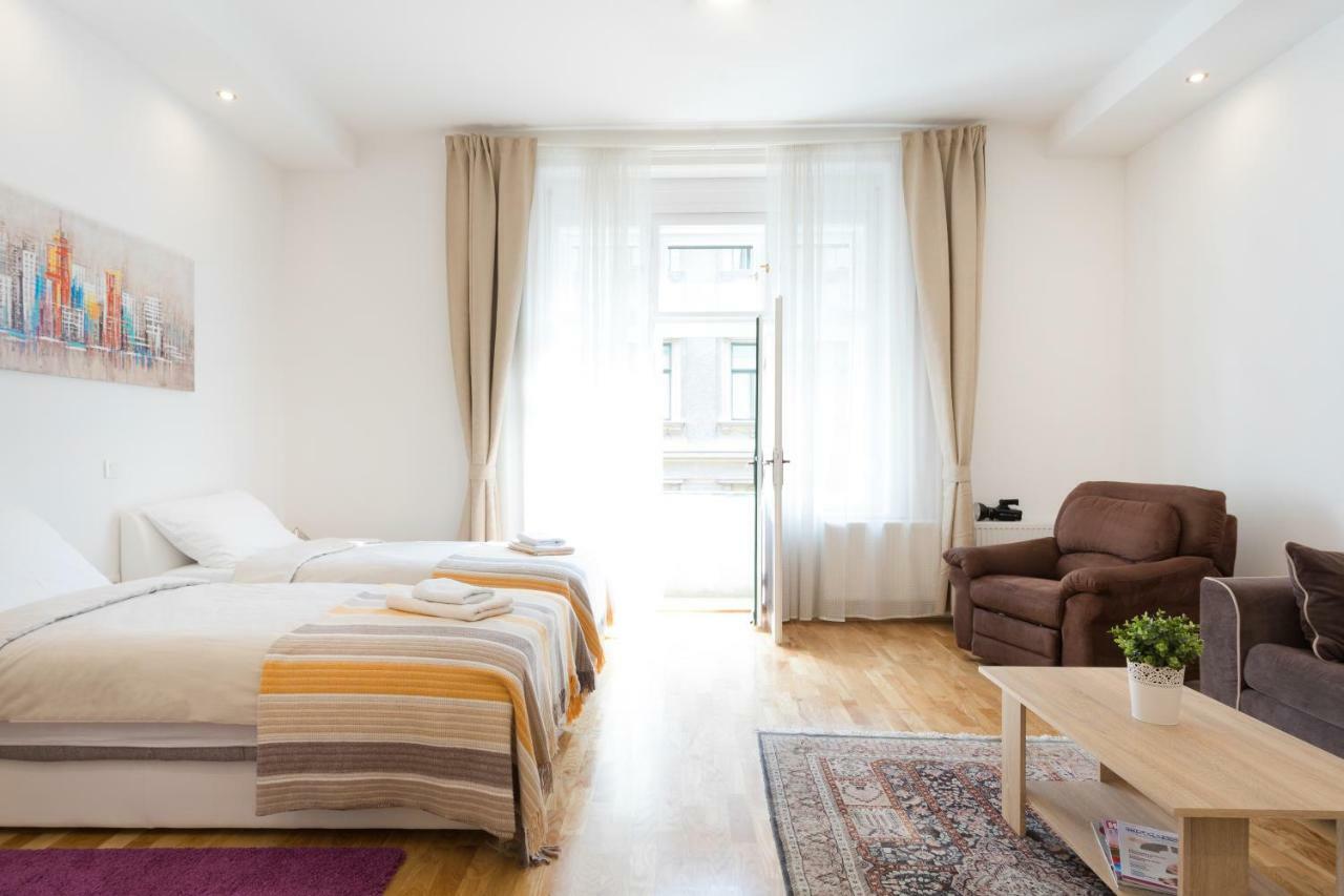 City Center Apartments Zagreb Bagian luar foto